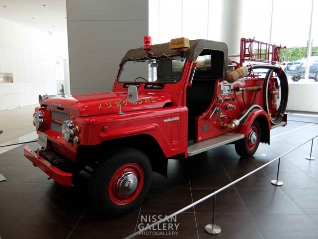 日産 パトロール 消防車