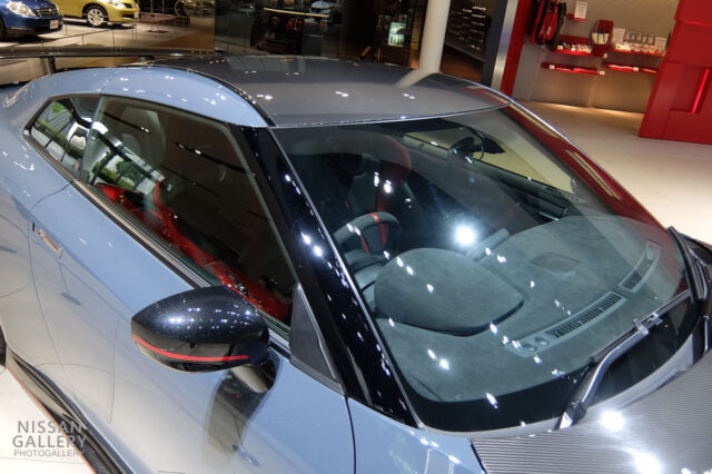 日産 GT-R NISMO Special edition 2022年モデルのカーボン製ルーフ